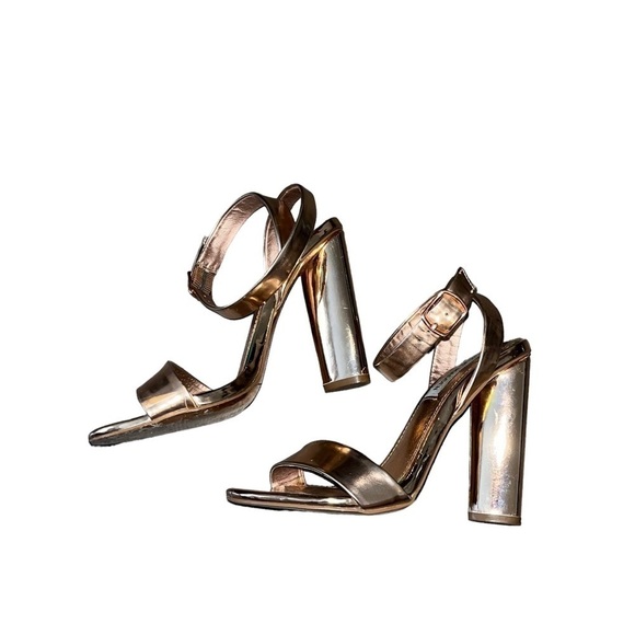 Steve Madden Rose Gold Heels - Picture 5 of 8